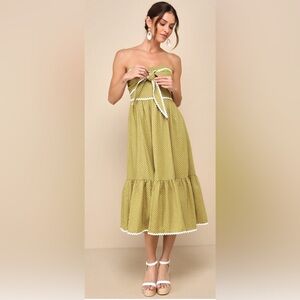 NWT Delightful Design Light Green Polka Dot Midi Dress With Pockets size M